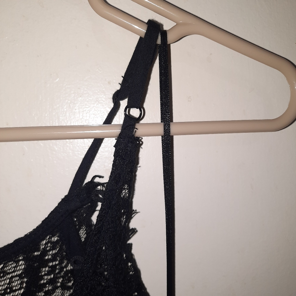 FREE PEOPLE Lace Mini Dress Slip Bodycon Eyelash Lace Halter Black LBD XS 0 2 - Picture 7 of 10